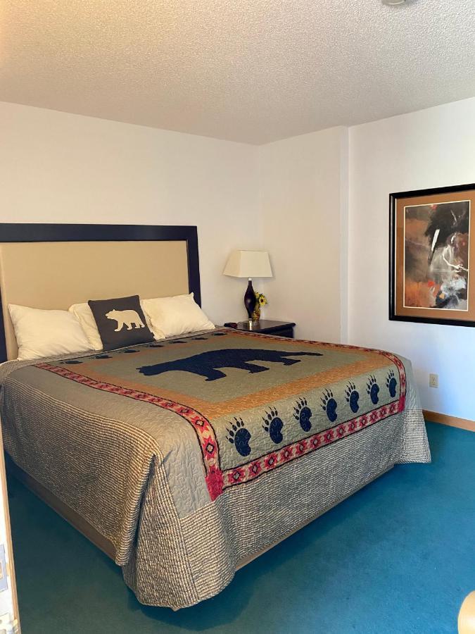 Holiday Lodge Cody Dış mekan fotoğraf