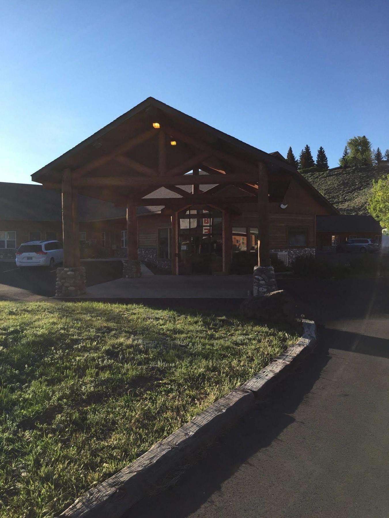 Holiday Lodge Cody Dış mekan fotoğraf